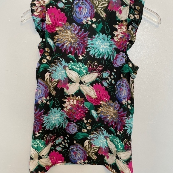 J. Crew Black Floral V Neck Top Flutter Sleeve Sz0 - Picture 14 of 16